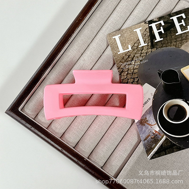 Pinza para Cabello Grande con Agarre Fuerte, Accesorio Elegante para Mujer