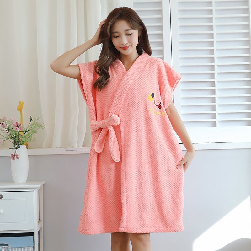 긴팔 목욕 가운을 두껍게 한 흡수성 긴 목욕 타월 여성은 플러스 사이즈 가정용 목욕 빠른 건조 목욕 스커트 도매로 착용하고 포장 할 수 있습니다.