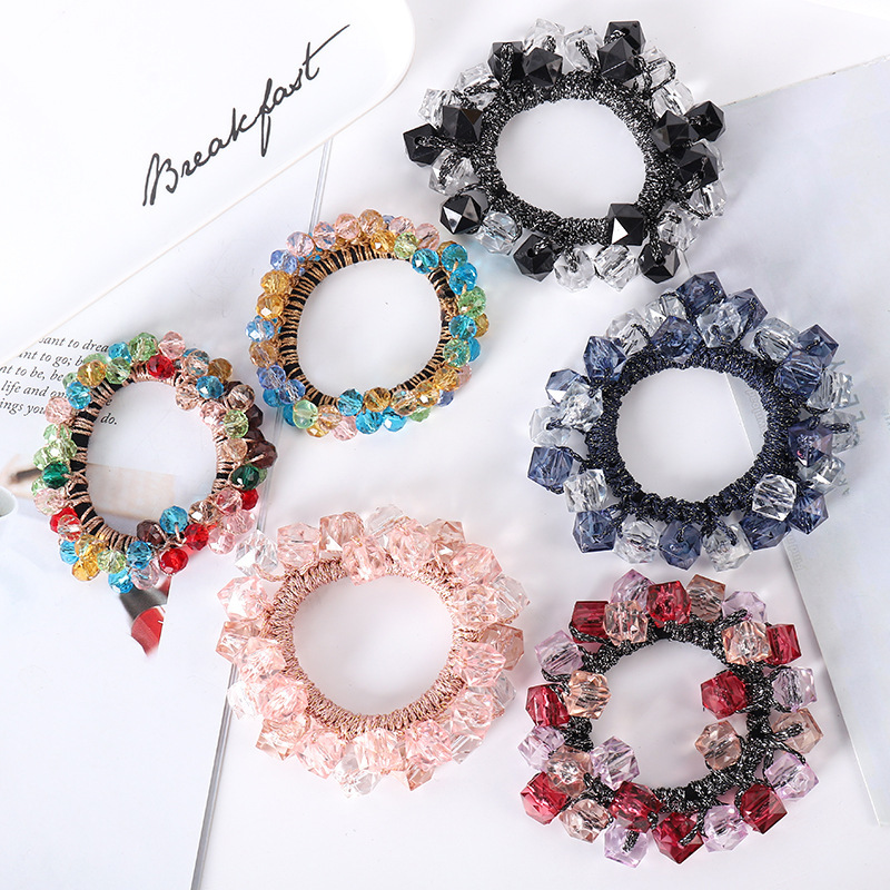 thumbnail image 2 of Accesorios para el cabello con estilo Cuerda para el cabello con perlas tejidas a mano Banda para el cabello con cola de caballo en la parte posterior de la cabeza Cabello con diamantes de, 2 of 6
