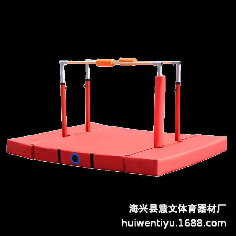 子供の体はちょうどクールな訓練器材幼稚園の屋外の軟体のフィットネスの組み合わせの訓練のバッフルを走ることができます。|undefined
