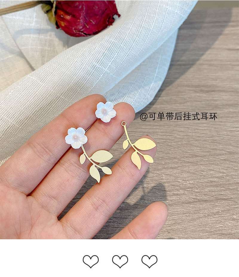 Fashion Resin Flower Copper Earrings display picture 2