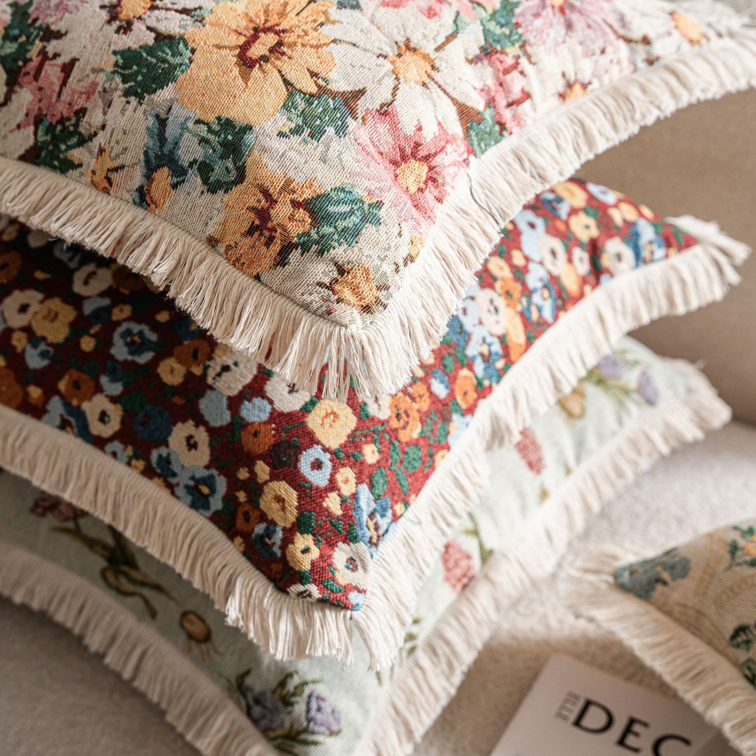 Imam Qiyun Living Room Sofa Pillow American Jacquard Tassel Double-sided Thick Cushion American Jacquard Pillow Contrast Color