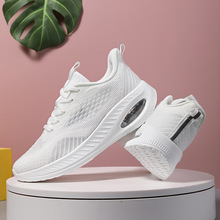 白色舞蹈鞋外穿小白鞋爵士舞透气广场舞女鞋鬼步舞跳舞专用运动鞋