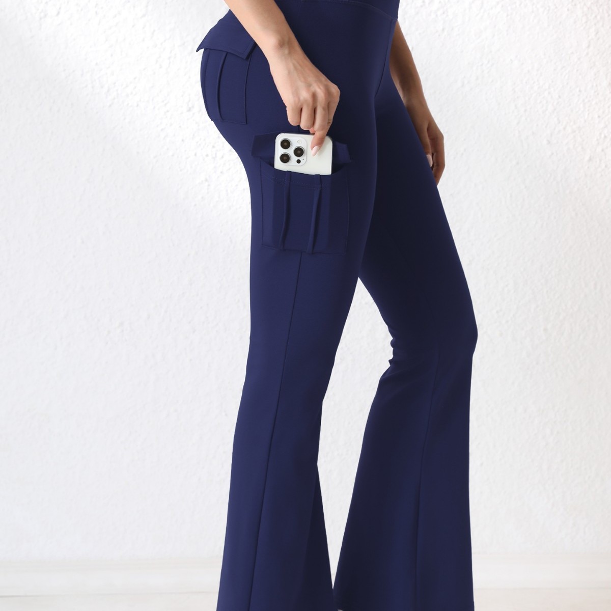 Popular Sports Bell-Bottom Leggings with Pockets, High-Waisted Workwear Gym Outdoor Yoga Pants, New Style for Women