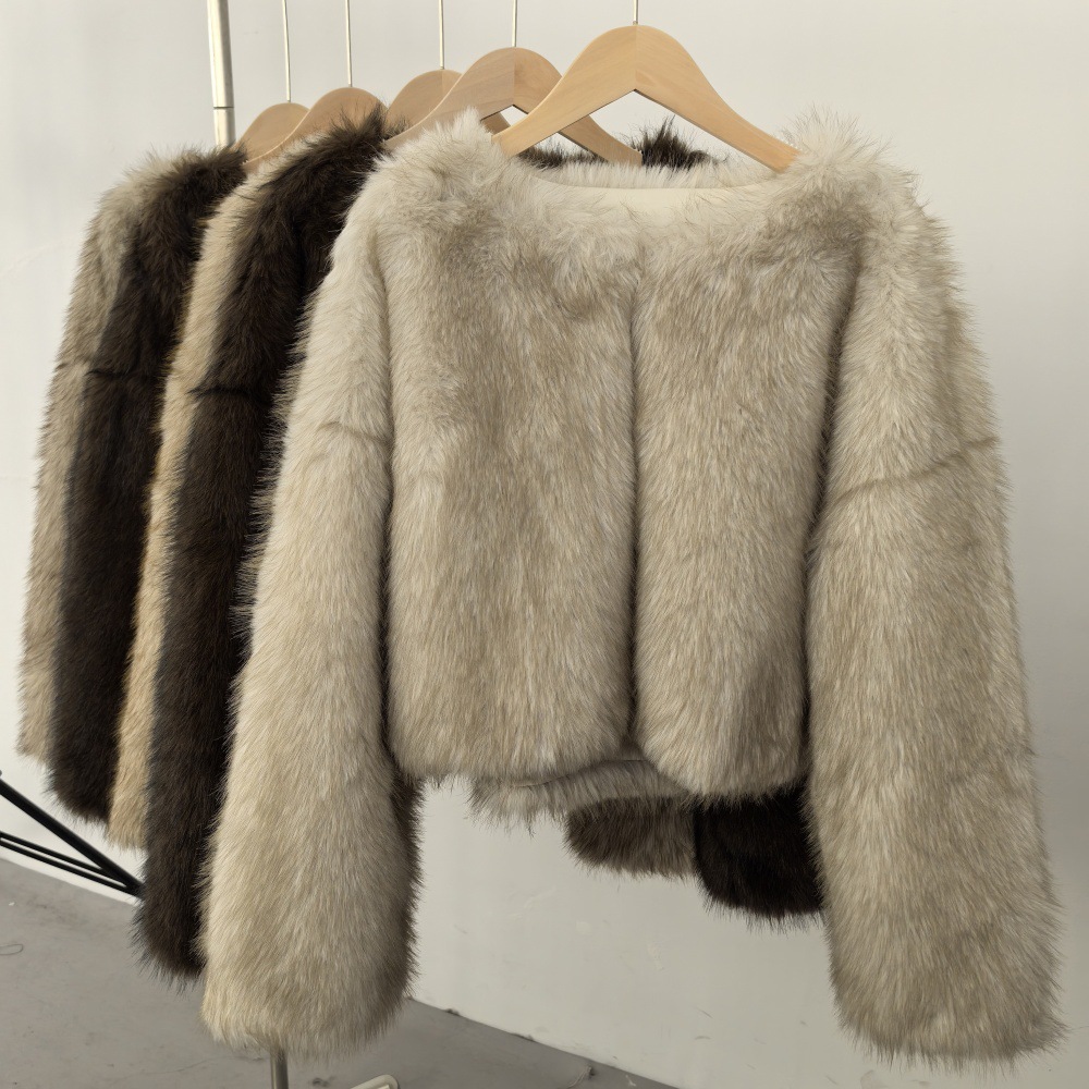 Damenbekleidung, umweltfreundlicher Kunstpelzmantel, kurze Winterjacke, weicher Plüsch, Rundhalsausschnitt, modische Oberbekleidung, benutzerdefinierte Farben (Weiß/Creme, Grau/Creme, Braun)_voghion.com