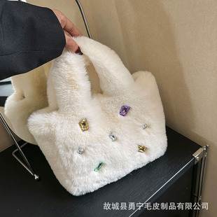 �羳�����r������ëë����ŮС���߼��������2025�¿��ʯë�q��