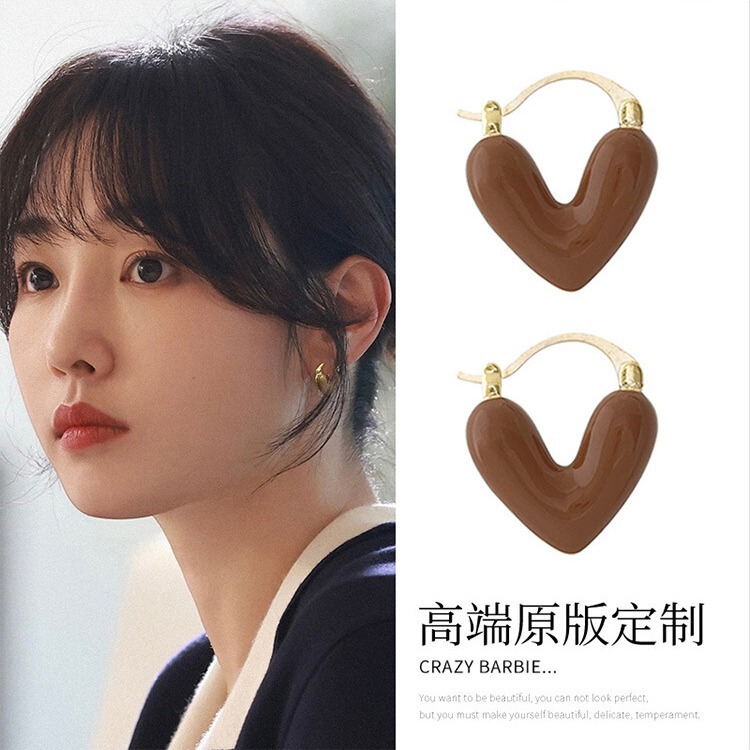 Sun with me white Baihe jianbing same style earrings lovely earrings high-grade temperament all-match retro earrings Maillard Sun with me white Baihe jianbing same style earrings lovely earrings high-grade temperament all-match retro earrings Maillard