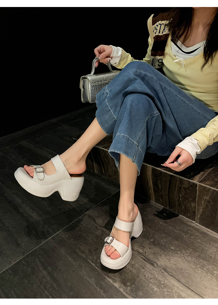 Dép sandal nữ xỏ ngón đế bệt, quai ngang hở mũi, đế dày tăng chiều cao, chống trượt, đi biển mùa hè — màu đen, màu trắng ngà, màu mơ chi tiết 14