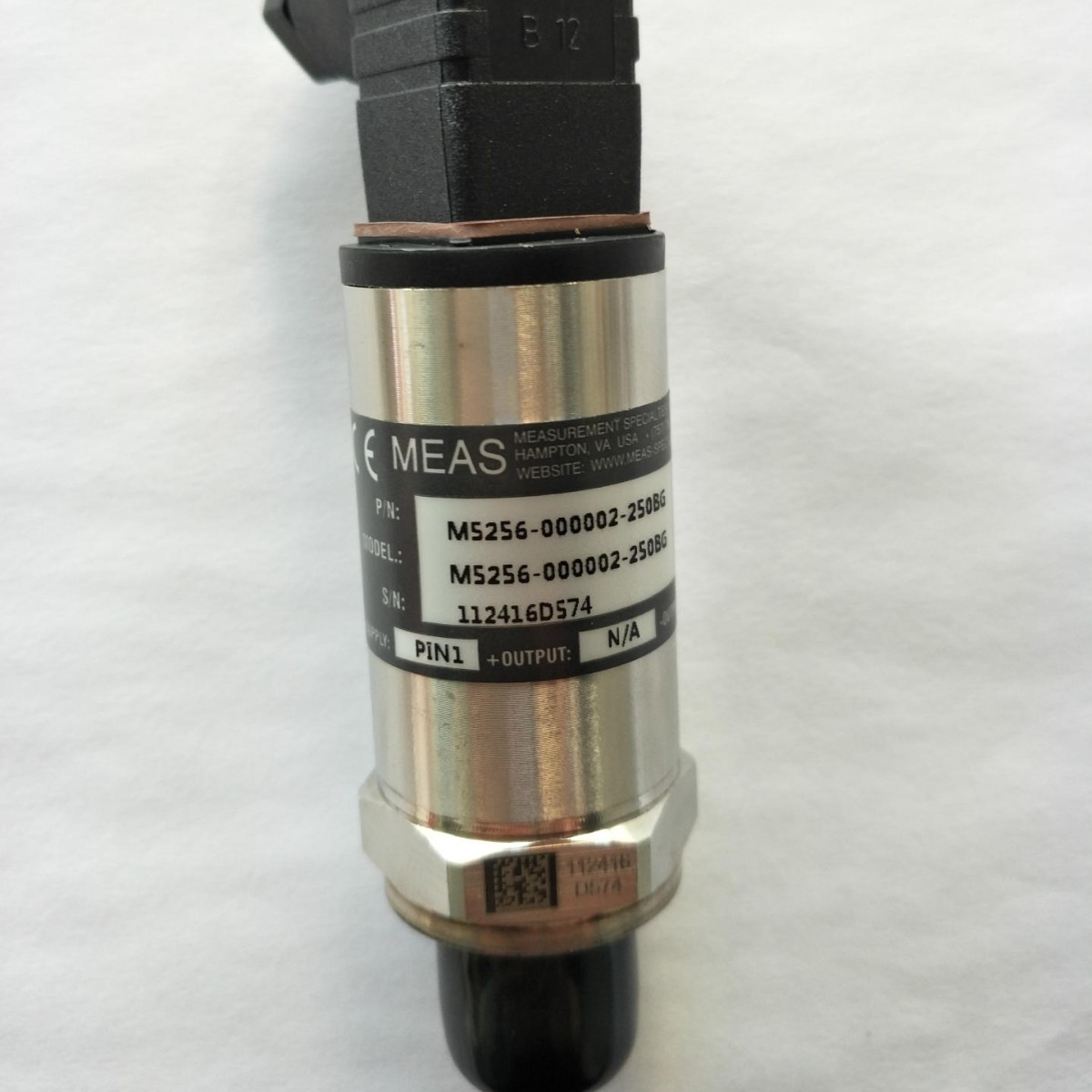 M5256-000002-250BG压力传感器