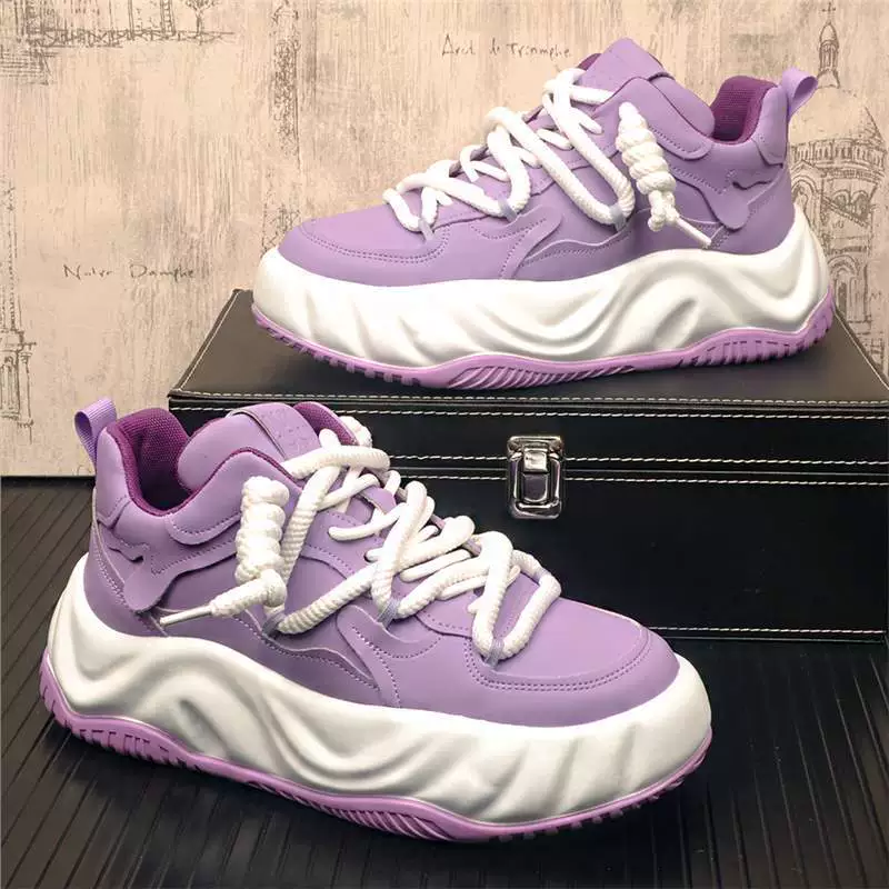 Мужская обувь европейской станции 2025 новая обувь для хлеба с толстой подошвы оригинального дизайна