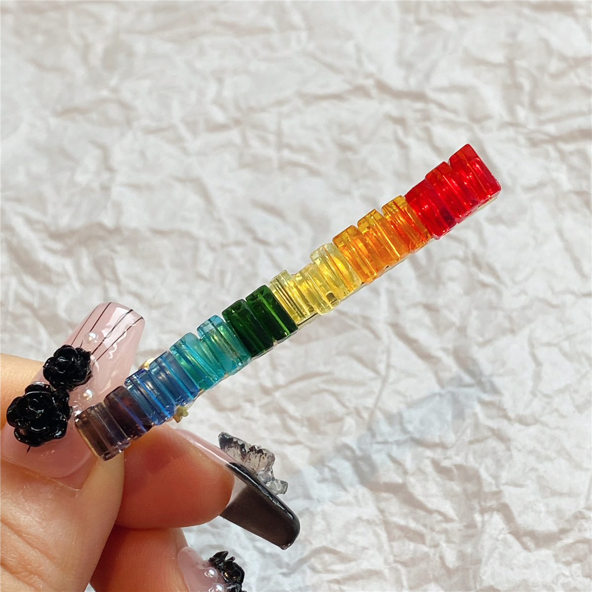 De metal de una sola palabra pico horquilla accesorios para el cabello femenino de alto grado estilo Chanel miumiu carta horquilla ins estilo clip lateral