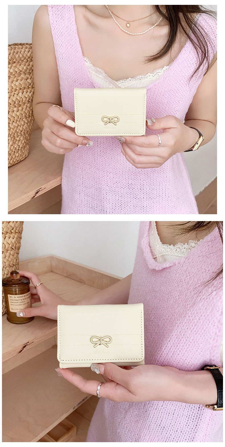 Women's Solid Color Pu Leather Flip Cover Wallets display picture 1