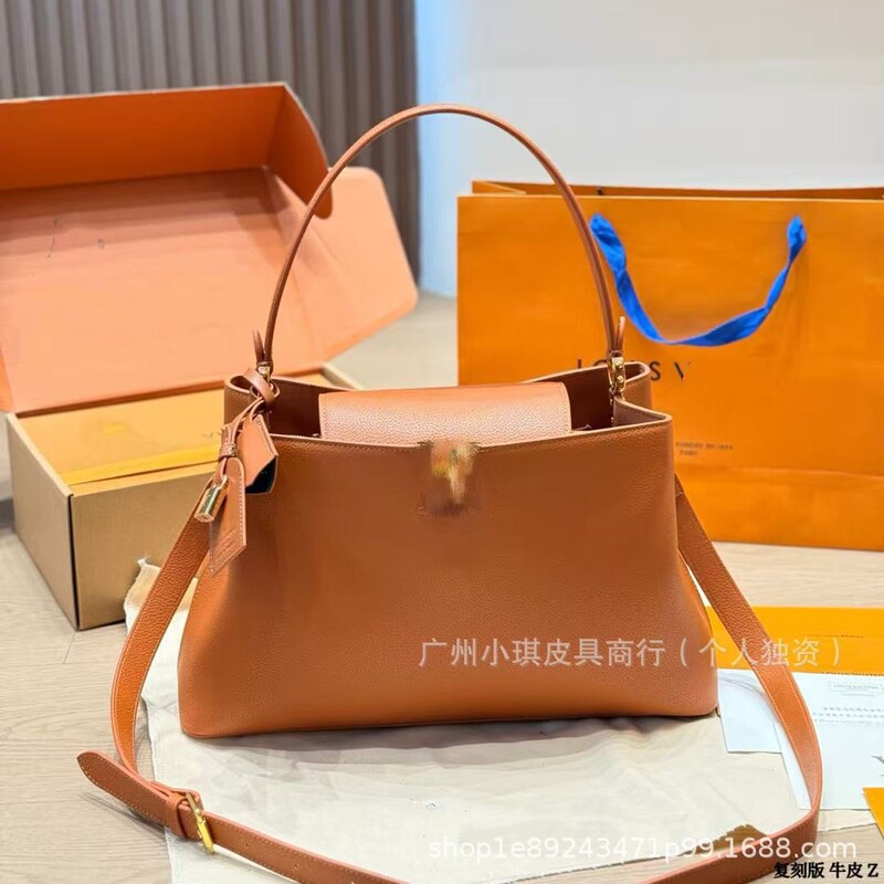 L Noble Lady Bag Capucines New 2025 Women's Bag Shoulder Bag Crossbody Bag Fashionable Versatile Bag Classic Versatile L Noble Lady Bag Capucines New 2025 Women's Bag Shoulder Bag Crossbody Bag Fashionable Versatile Bag Classic Versatile