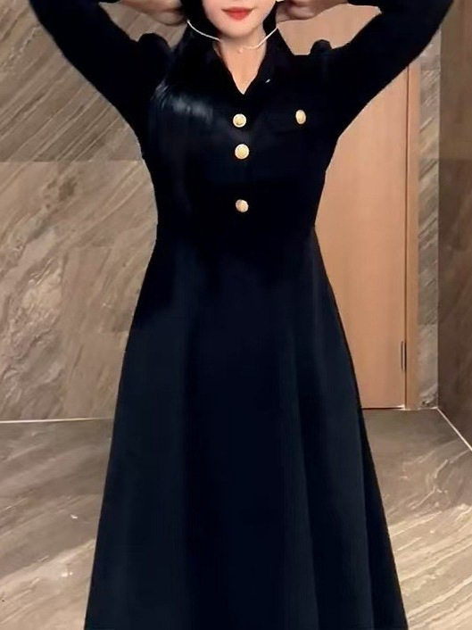 高冷御姐风黑色气质翻领连衣裙女2025秋冬新款赫本风收腰显瘦长裙|undefined