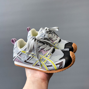 ͯЬ�nϵ2025�ļ��¿���ͯ�ܲ�Ь�W�泱�ξW���eЬ͸��Ůͯ�\��Ь