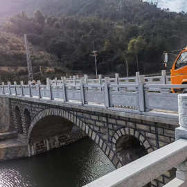 厂家定制花岗岩石栏杆石栏板 石雕公园阳台景观仿古河道护栏石