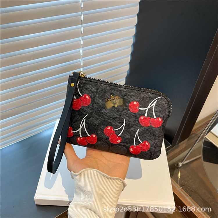 Bolso de cambio de dama de comercio exterior en 2025, bolso pequeño min. bolso de mano de nicho de Europa y América, pulseras.
