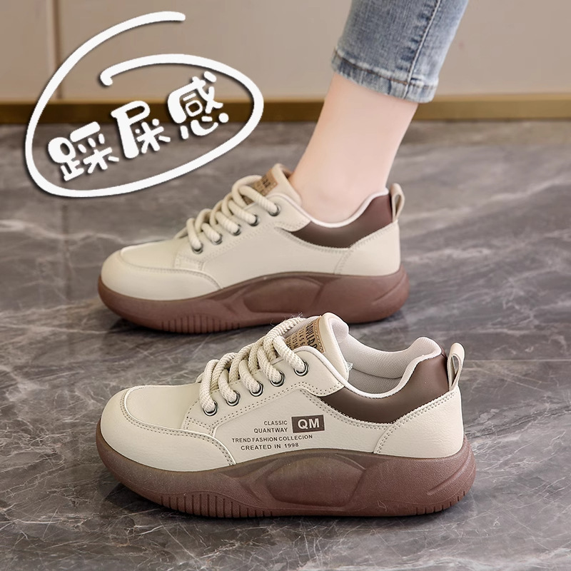 Shopping Mall Same Style Genuine Leather Sneakers for Women 2025 New Spring Hot Style Outer Wear Wide Fat Feet Soft Sole Shoes