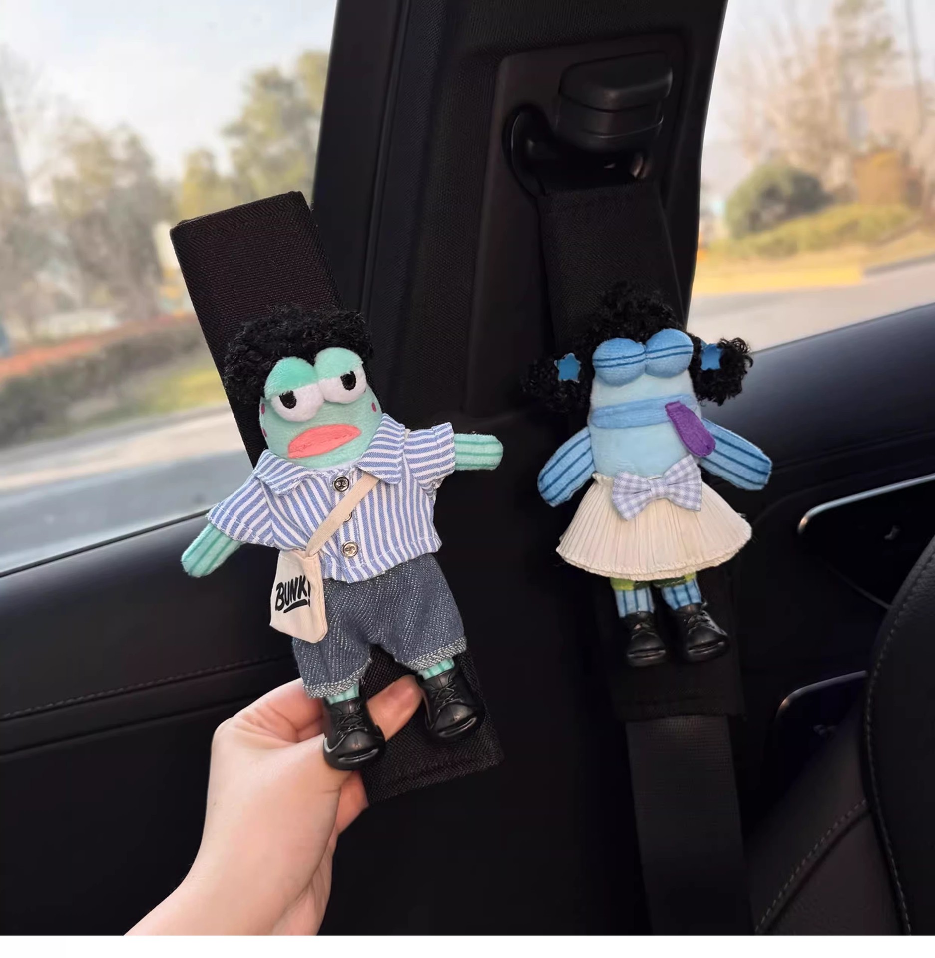 Cute Cartoon Car Seatbelt Shoulder Pads, Car Decoration, Anti-Neck Strangulation, Couple Style, Creative Doll Protective Cover