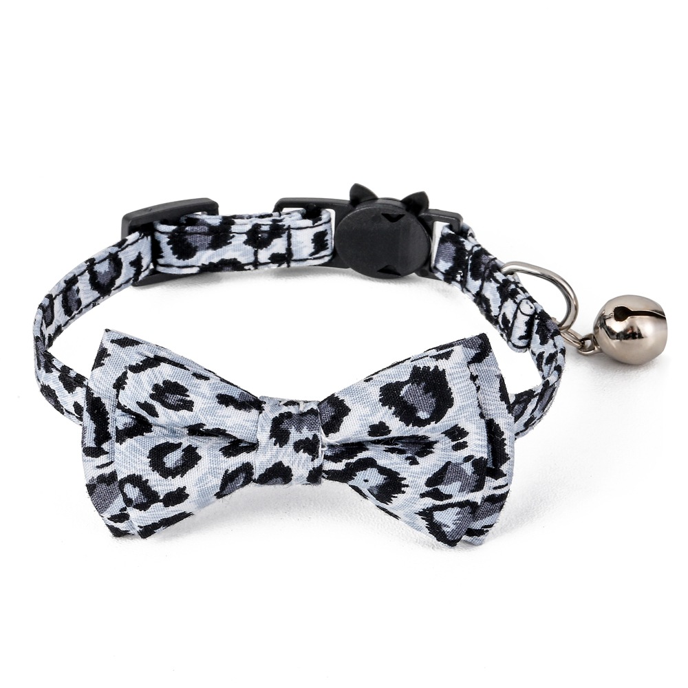 Fábrica spot transfronterizo nuevo algodón gato collar arco leopardo gato corbata toalla saliva campana collar gato