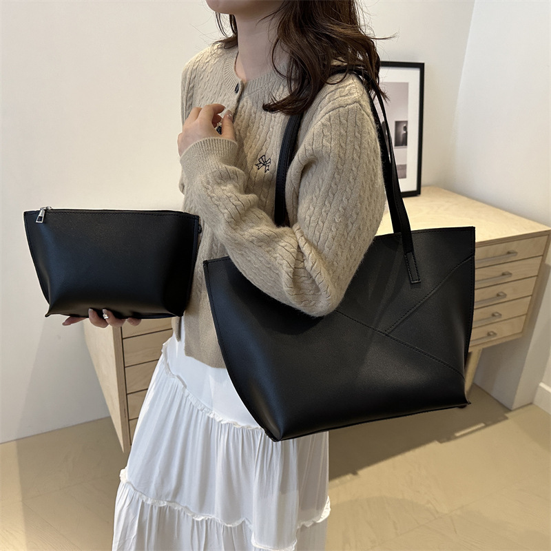 Bolso grande para mujeres 2024 nuevo versátil 2024 bolso de hombro de cuero suave de verano gran capacidad de alta calidad sensación de viaje bolsa