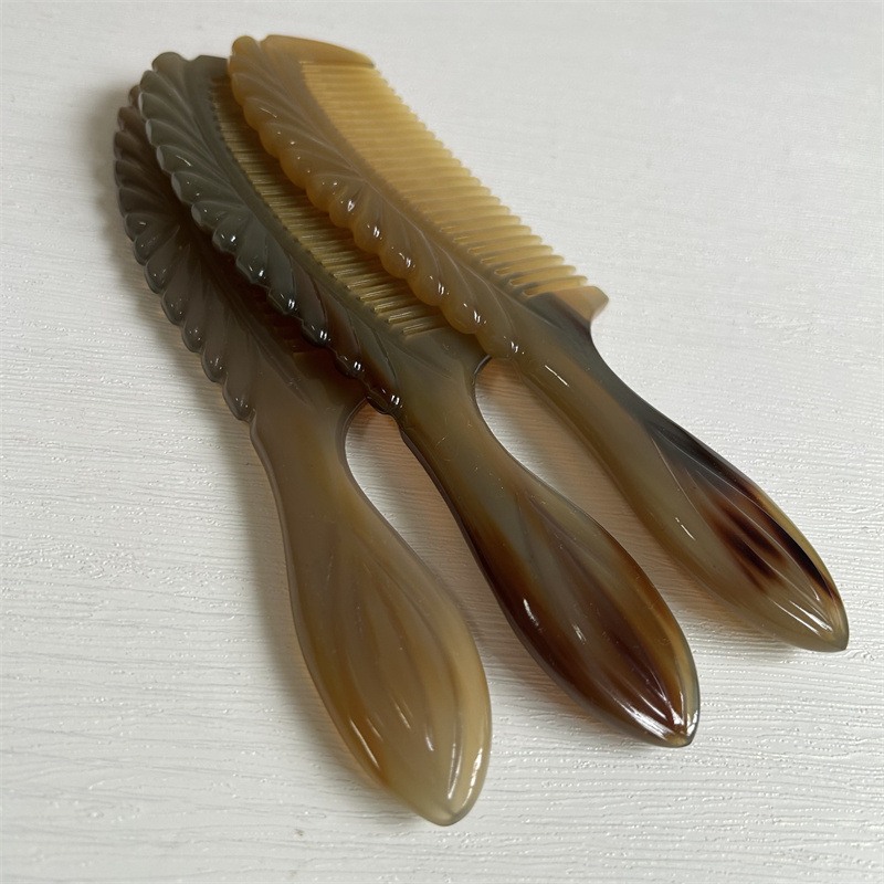Yak Horn Comb 18cm Thick Carved Handle Comb Black Flower Pattern Hair Comb for Daily Grooming key features