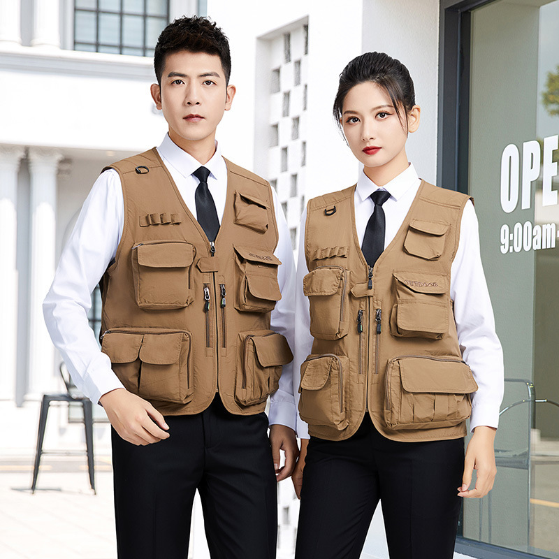 Photography Work Clothes Vest with Embroidered Word Printing Logo Multi-Flap Pocket Pants Mesh Director Reporter Advertising Media Work Vest for Men Photography Work Clothes Vest with Embroidered Word Printing Logo Multi-Flap Pocket Pants Mesh Director Reporter Advertising Media Work Vest for Men