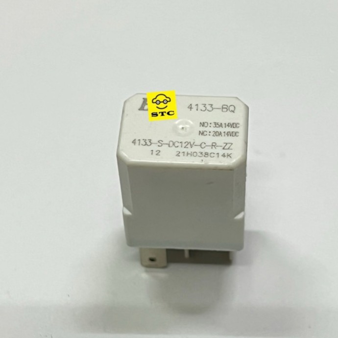 4133-S-DC12V-C-R-ZZ 跨境外贸 适用于新能源小鹏P7 继电器4针