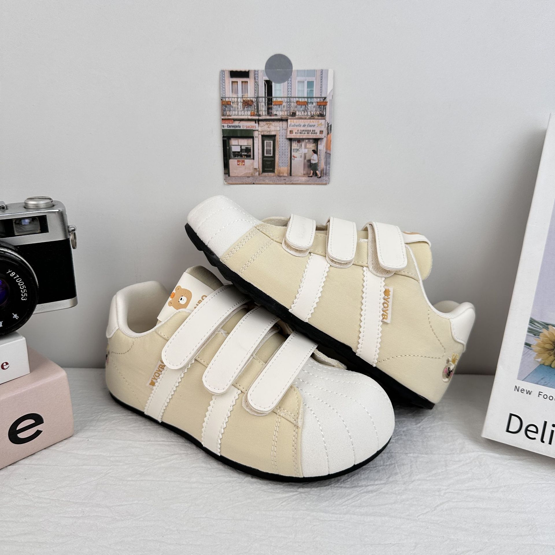 Farwave concha cabeza de dibujos animados zapatos de skate para mujeres 2025 nuevo verano velcro zapatos de moda zapatos bordados exquisitos zapatos planos