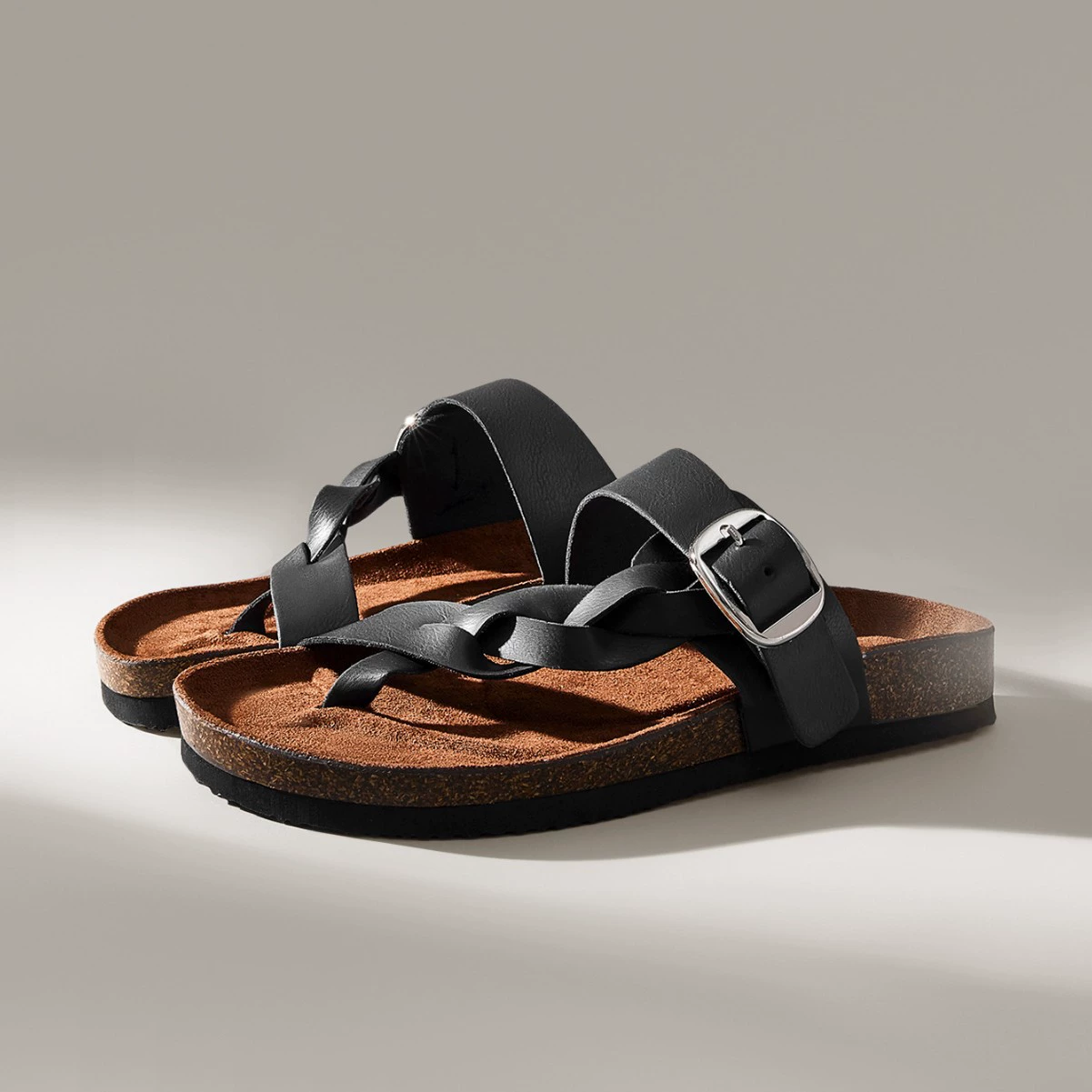 2025 летняя плетеная пряжка на толстой подошве сандалии новые европейские и американские повседневные сандалии плоский пляж