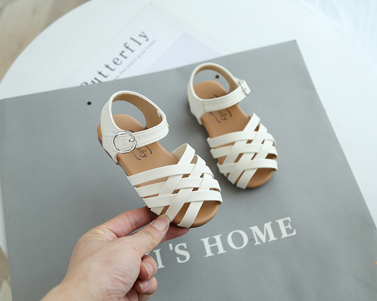 Baotou Sandals with Soft Sole Korean Hollow Small Leather Summer New Girl's Roman 2022 Children's Shoes_voghion.com
