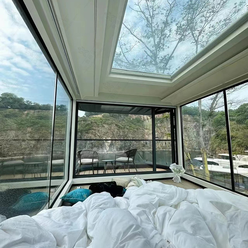 Cool cápsula espacial contenedor ensamblado transformación de la casa famosa en línea camping tarjetas de perforación fábrica de alojamiento personalizada