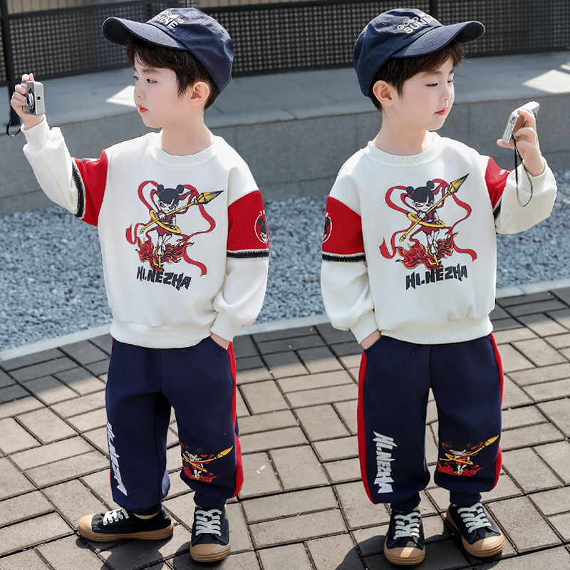 7777 ropa traje de primavera para niños 2025 nuevo chico de celebridades de Internet guapo y de moda casual ropa para niños de moda coreana