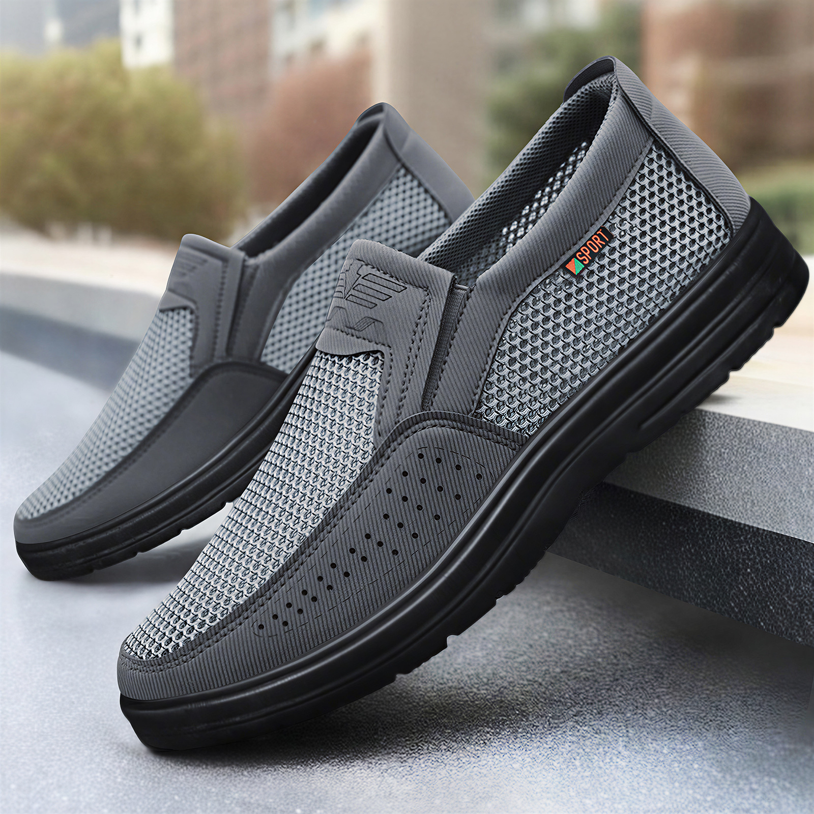 Zapatos casuales de primavera para hombre, zapatos de hombre al por mayor, zapatos de tela estilo Pekín, zapatos de malla ligeros, zapatos de papá de boca baja.