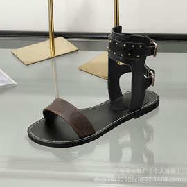 跨境亚马逊民族风罗马凉鞋新款波西米亚平底铆钉印花字母凉拖鞋女