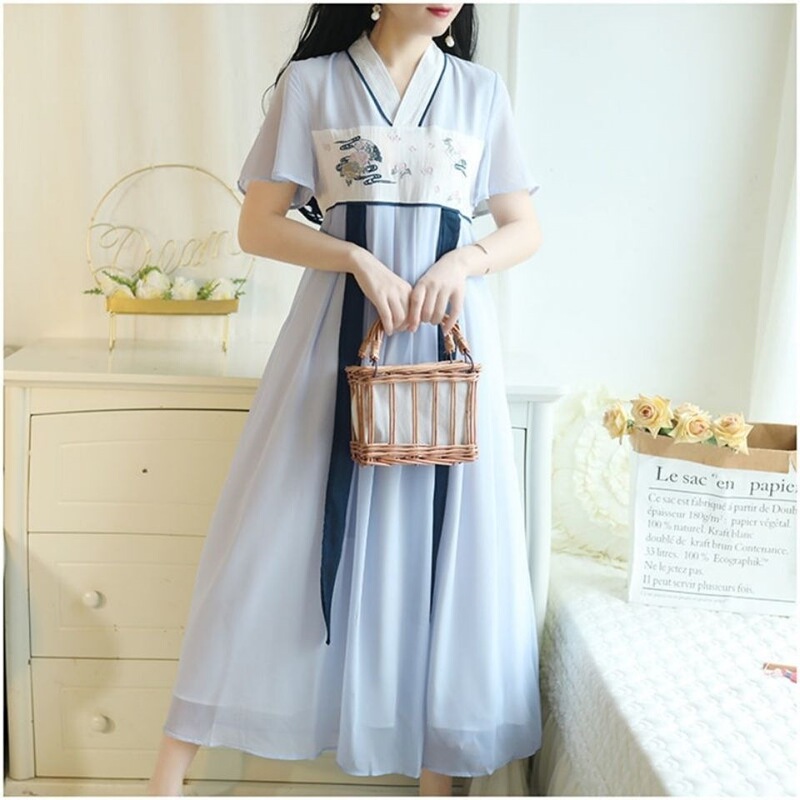 Improved Hanfu Dress, New Summer Style for Female Students, Embroidered Ancient Style Fairy High-Waisted Chiffon Long Dress with Mid-Sleeves
