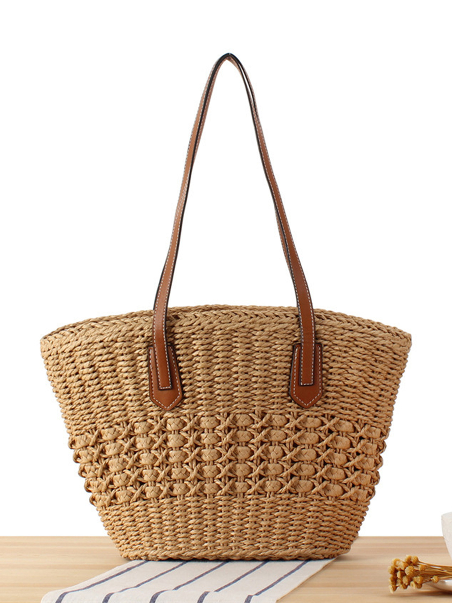 Beach summer capacious shoulder bag