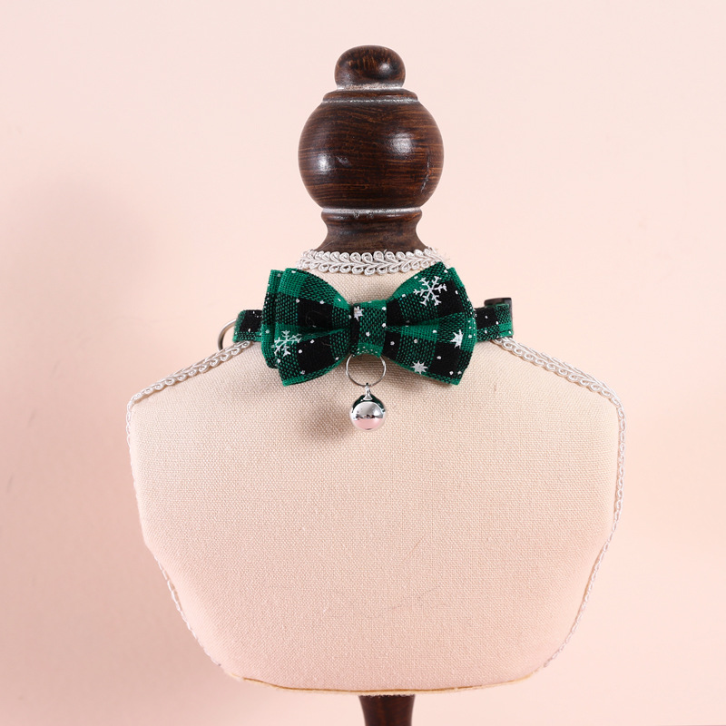 Pet ajustable anti-asfixia arco de doble capa copo de nieve cuadrícula collar de Navidad gatos perros campana accesorios collar
