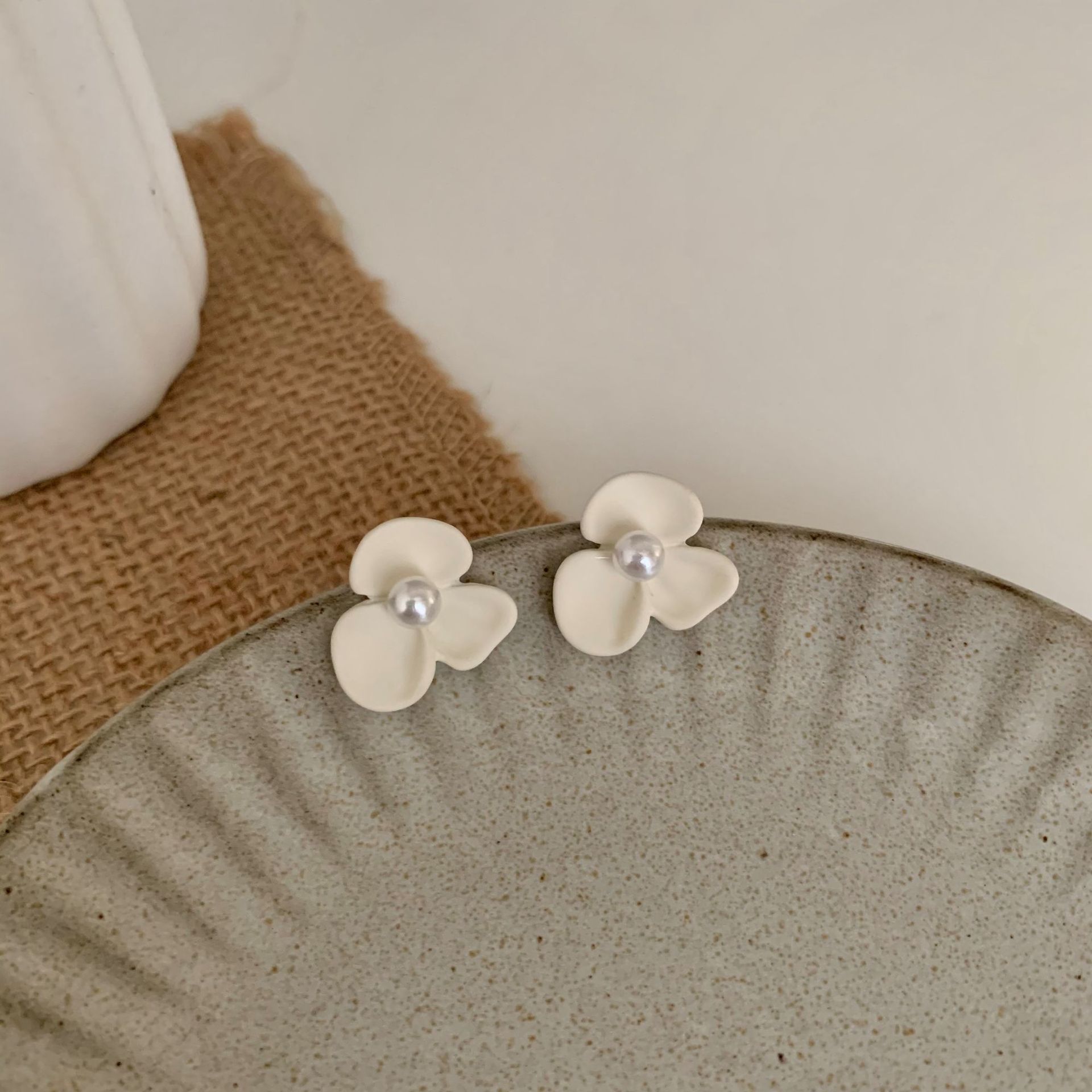 Retro white brand small earrings