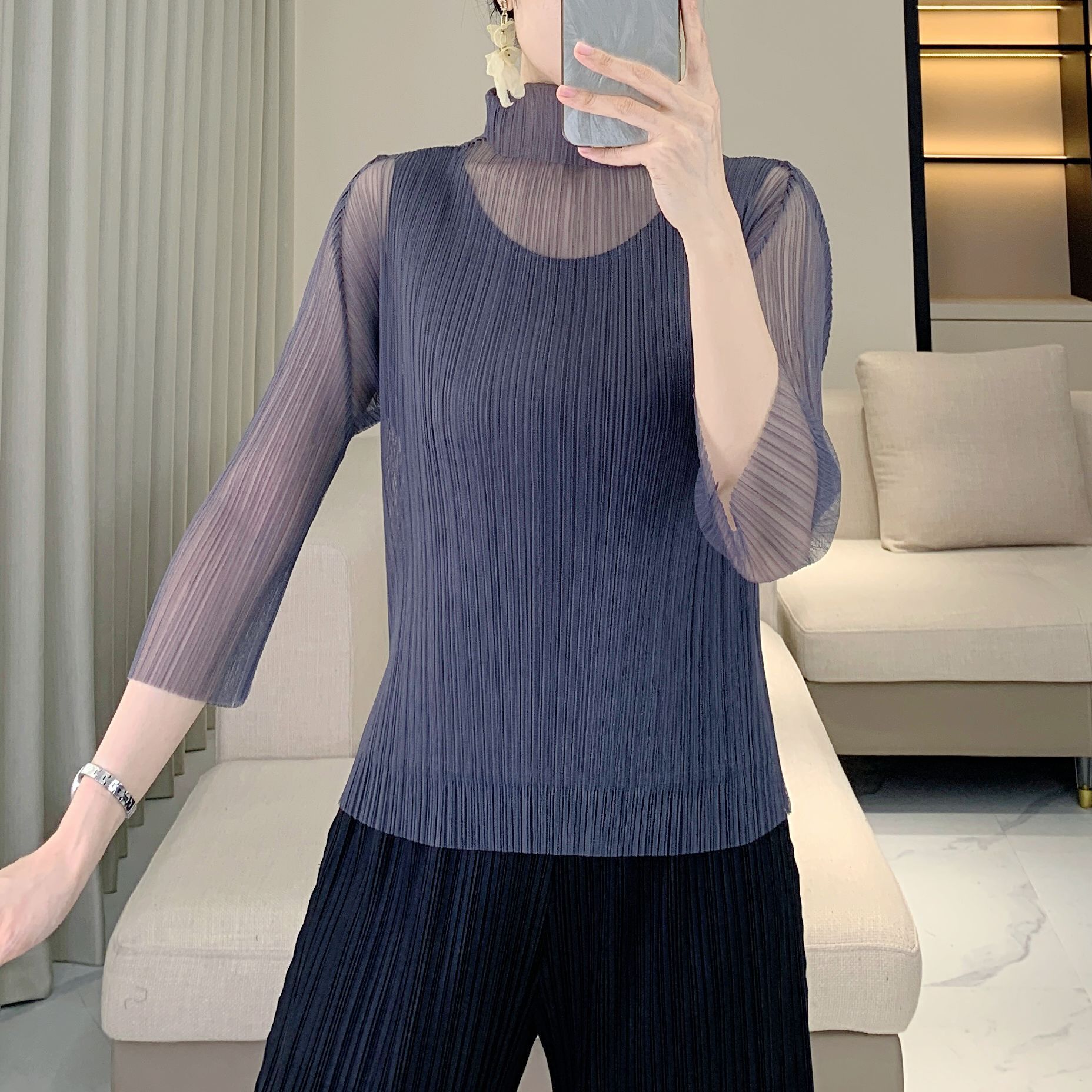 단색 2겹 가볍고 얇은 긴팔 상의, 심플한 통근 자외선 차단 주름 여성 슬리밍 기질, 연령 감소 다용도 티셔츠