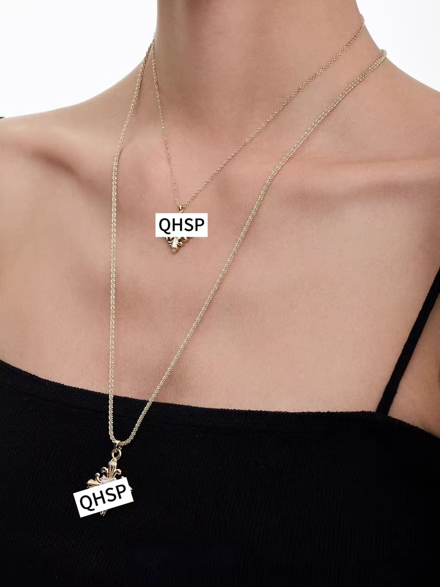 Iris Pendant Metal Necklace for Women