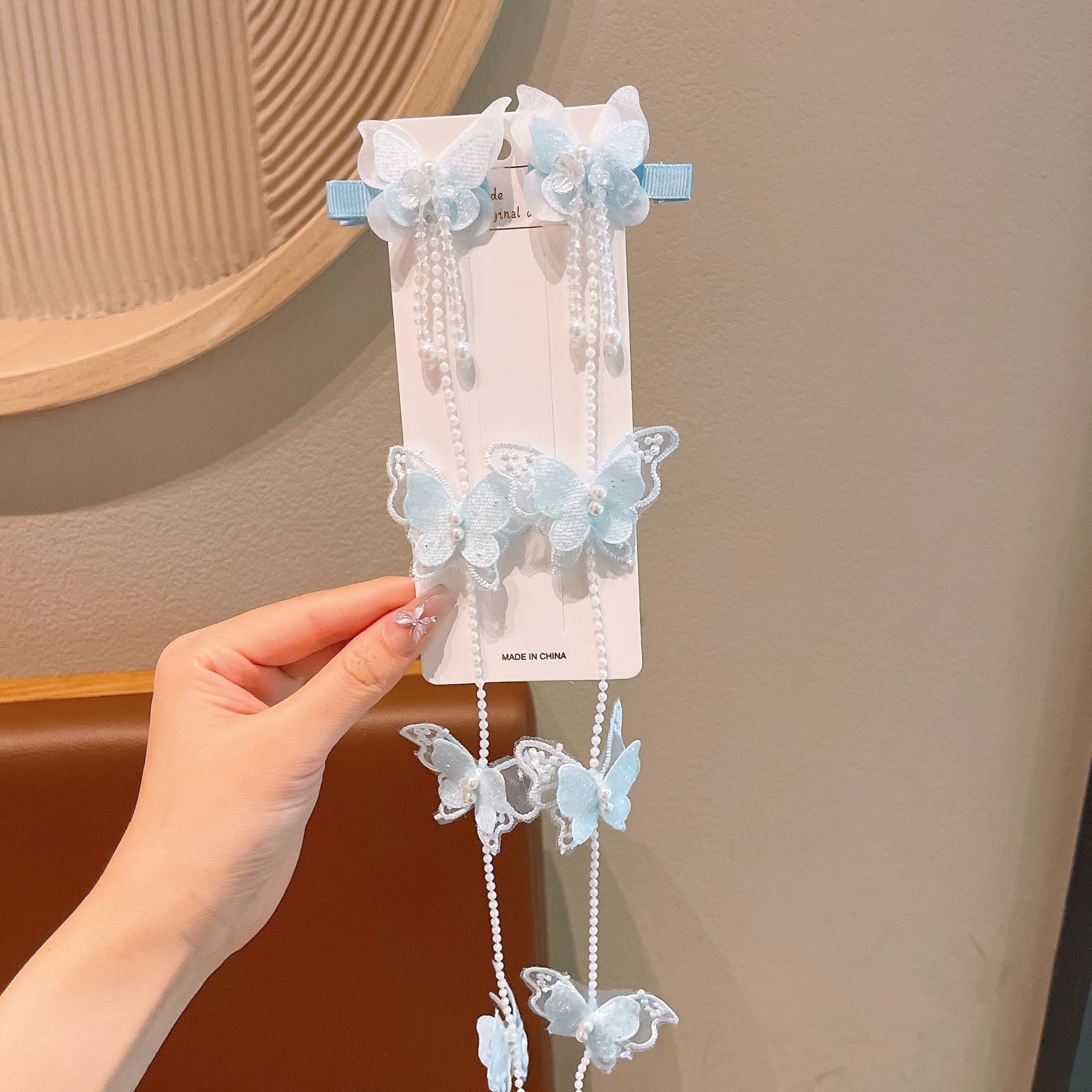 Explosiones de mariposa para el cabello de princesa infantil primavera mariposa de hadas perlas trenzadas brocas de cabello primavera nuevo estilo antiguo