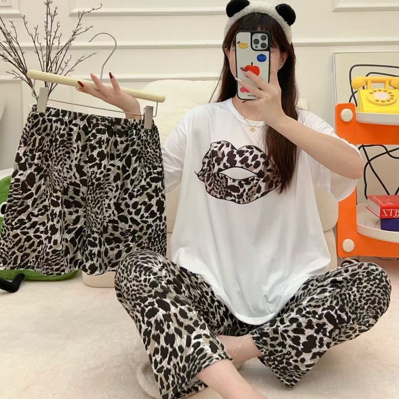 Pijamas de verano transfronterizos pijamas de leche de seda de tres piezas set de dibujos animados comercio exterior ropa para el hogar pantalones de mangas cortas lindos