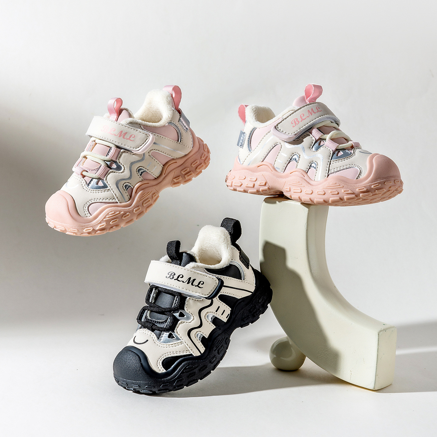 儿童运动鞋男童2025冬季新款机能鞋加绒软底防滑宝宝学步鞋女童鞋