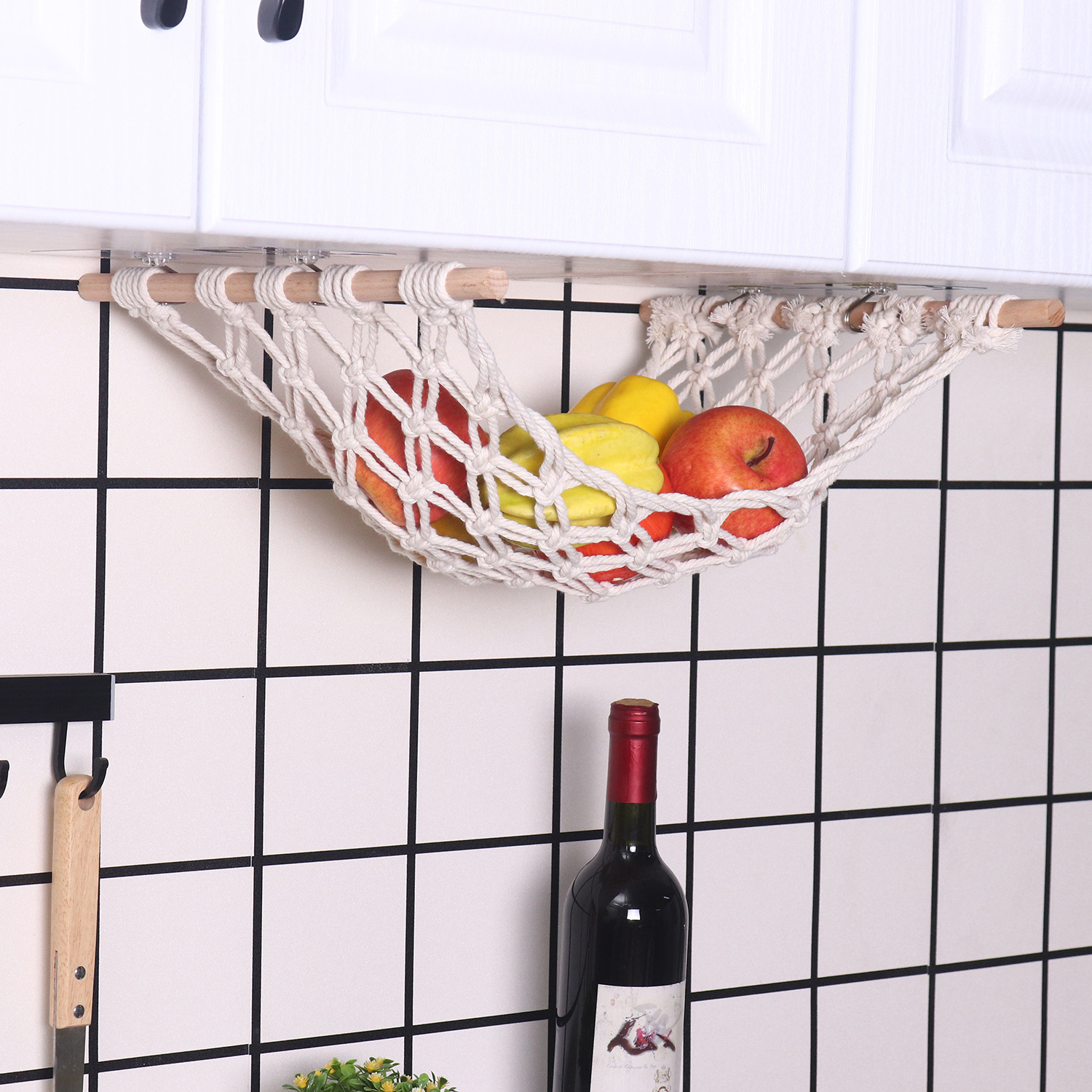 Cross-border home kitchen fruit basket Bohemian minimalist Nordic style under-the-table hanging fruit and vegetable net basket