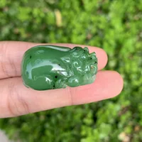 Природный Синьцзян-Хетянь нефритовый кулон кулон Улан Hairui зверь кулон мужчины и женщины играют с нефритом