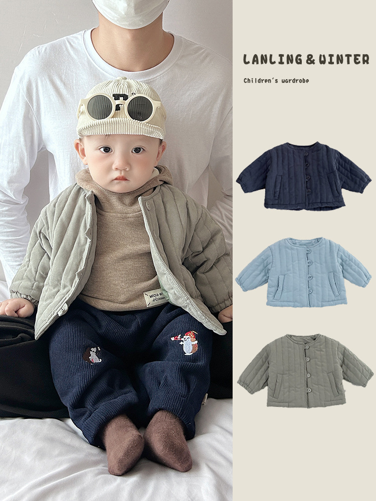 Bebés coreanos de invierno chaqueta de algodón nuevo estilo extranjero ropa de algodón gruesa para niños chaqueta de algodón caliente para niños