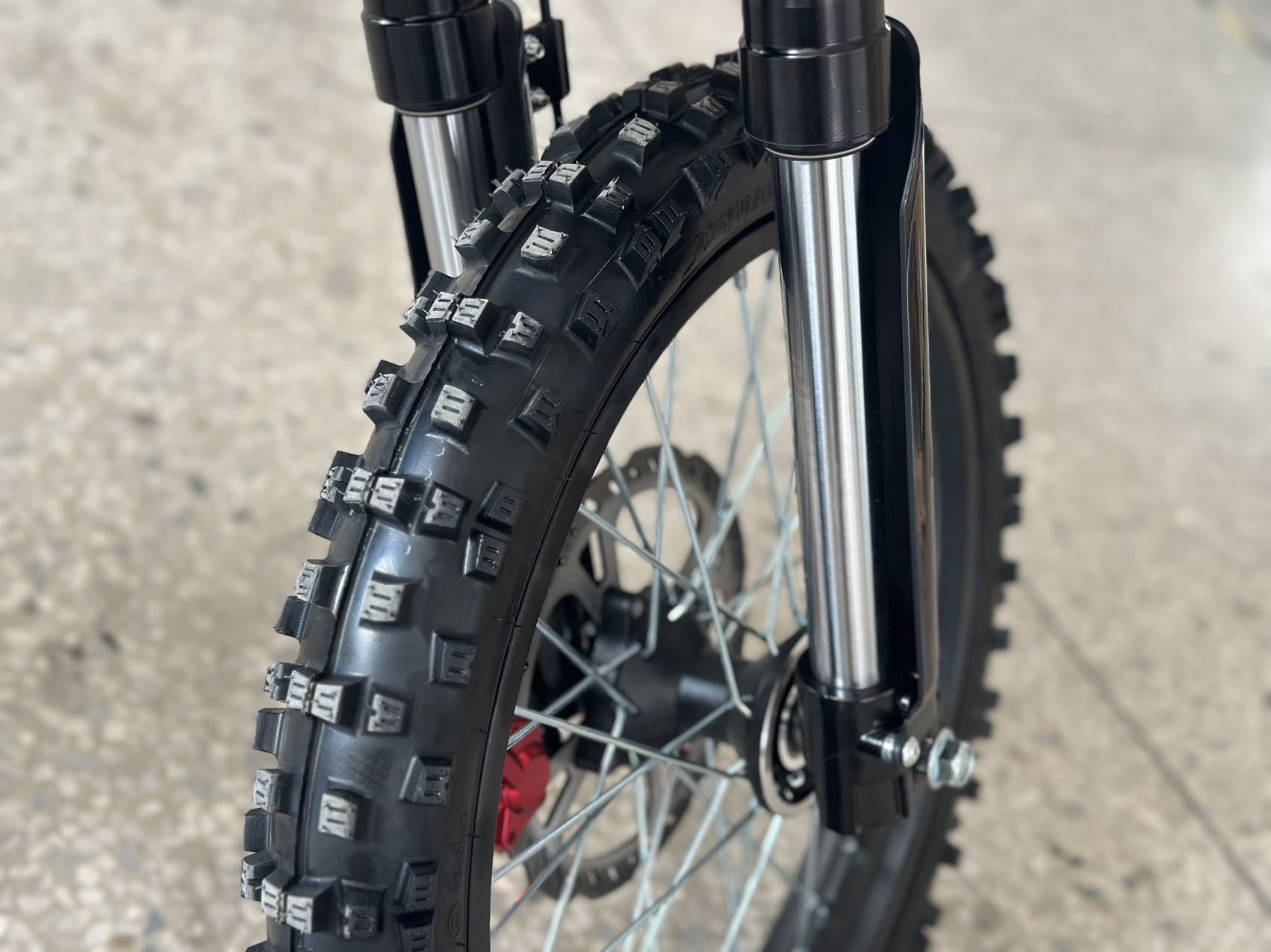 Off-road motorcycle BSE Bosuer EZ-3 motor 60V36 ternary lithium battery with a range of 80-90 kilometers