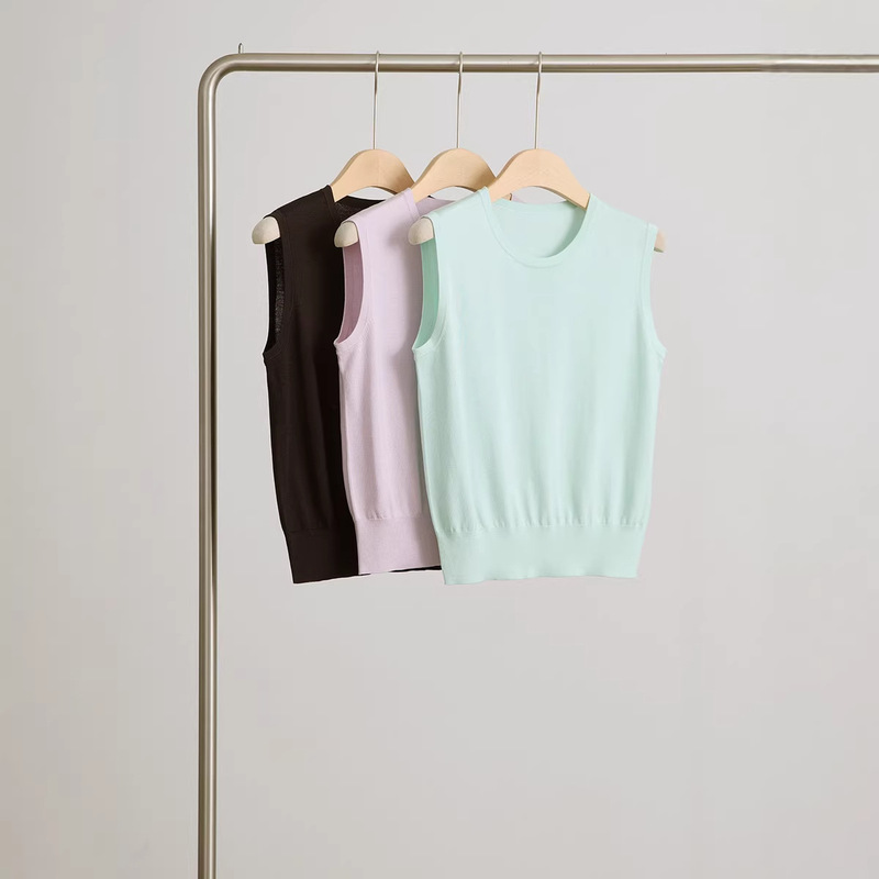 Premium Sleeveless Silk Knit Top Dopamine T-Shirt Loose Fit Round Neck Knit Vest for Commuting