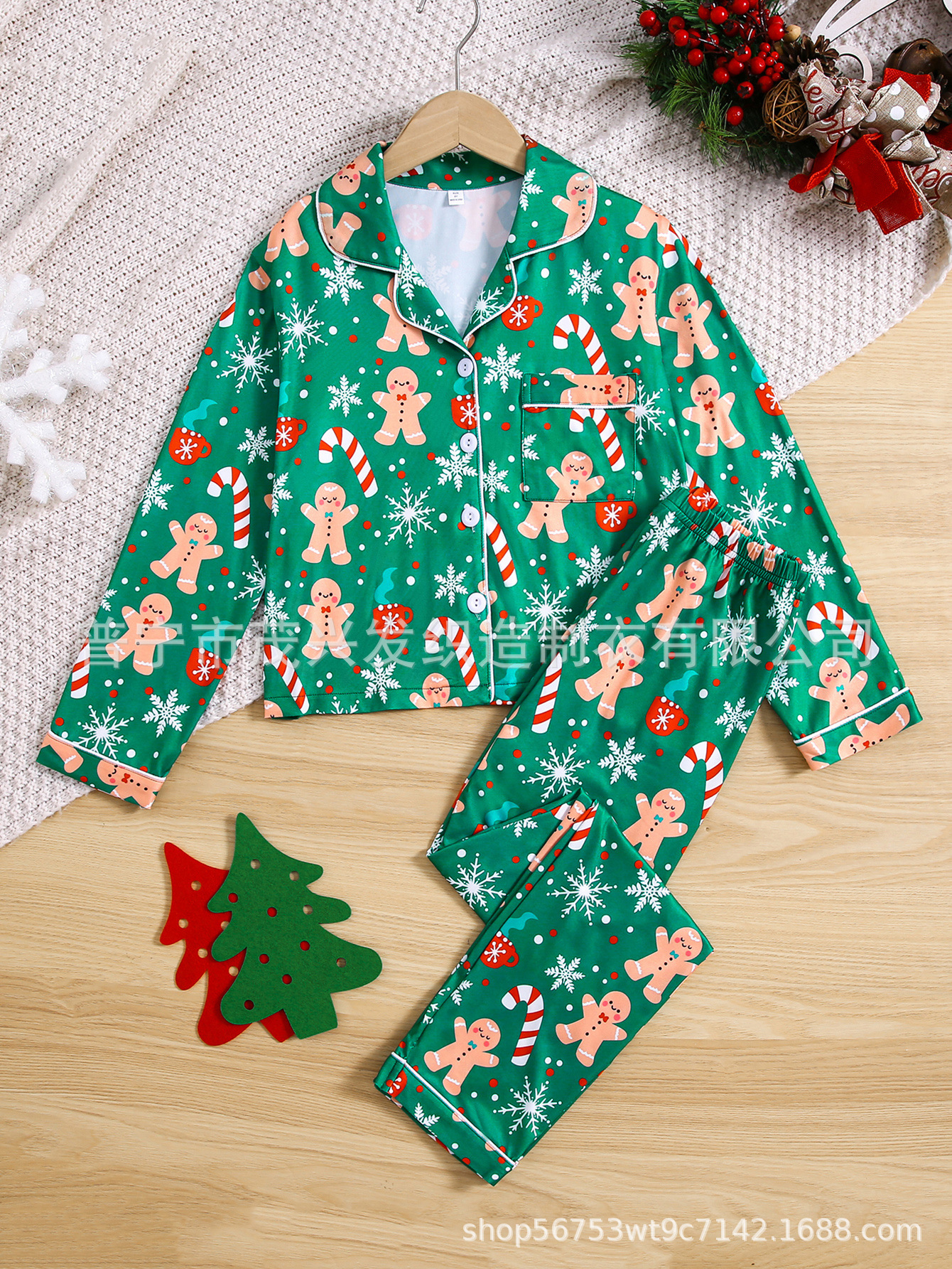 Año Nuevo europeo y americano traje de pijama entre padres e hijos seda artificial Primavera y otoño decoración del hogar completo Navidad Nuevo Hogar desgaste de dos piezas de invierno